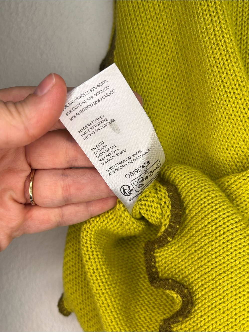 Silence + Noise Sleeveless Knit Tank with Lettuce Edge - Lime Green Size Small - Picture 7 of 7